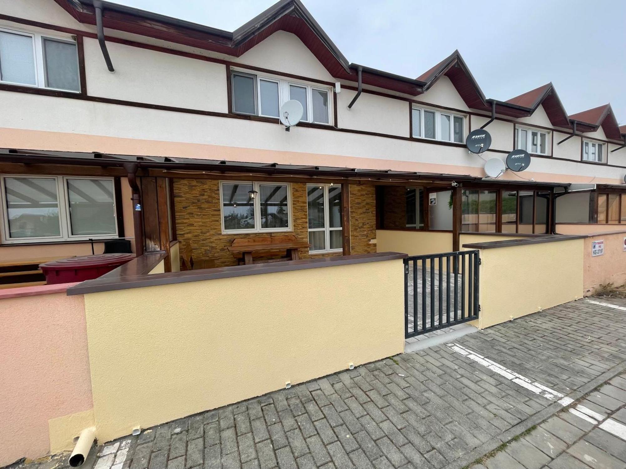 Apartman Illy Veľky Slavkov Bagian luar foto