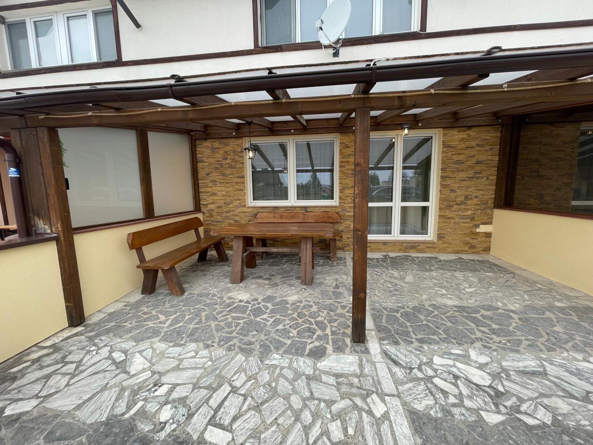 Apartman Illy Veľky Slavkov Bagian luar foto